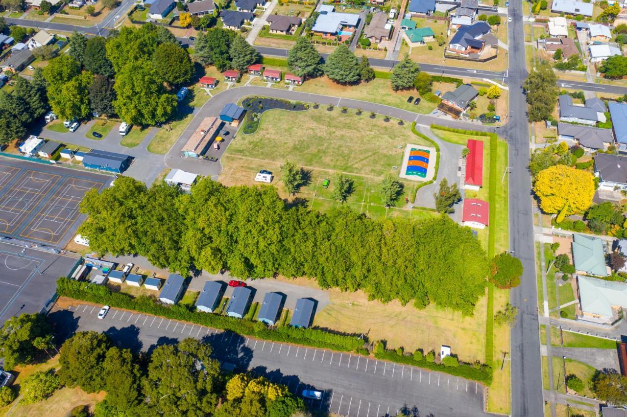 Cambridge Top 10 Holiday Park Exterior foto